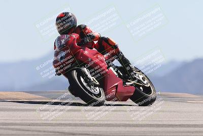 media/Oct-13-2025-Moto Forza (Mon) [[a66d839500]]/3-B Group/Session 4 (Turn 9)/